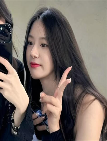 从文化视角看西部片《我的26岁女房客》：文化符号与象征意义的解读 理解文化认同的建构过程